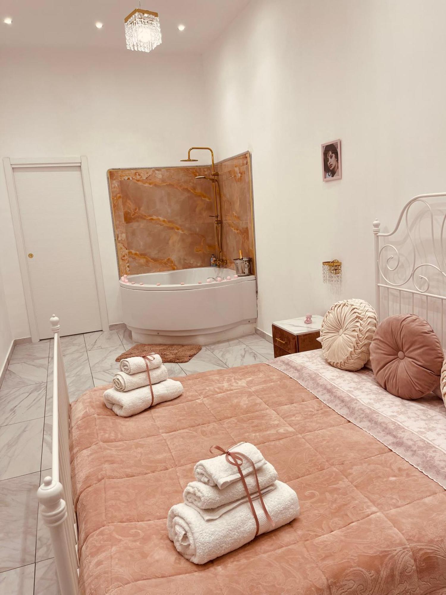 Residenza Marvin De Curtis Apartment Napoli Ngoại thất bức ảnh